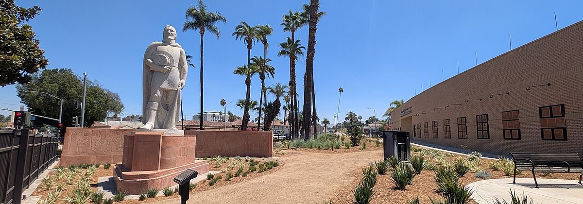 Newman, California — the De Anza statue in Newman Park